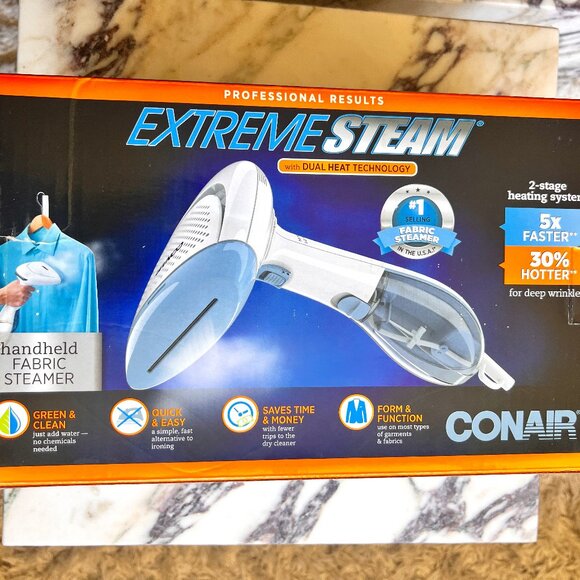 Conair Exteme Steam Handheld Fabric Steamer - NEW IN BOX NEVER USED - Picture 1 of 6